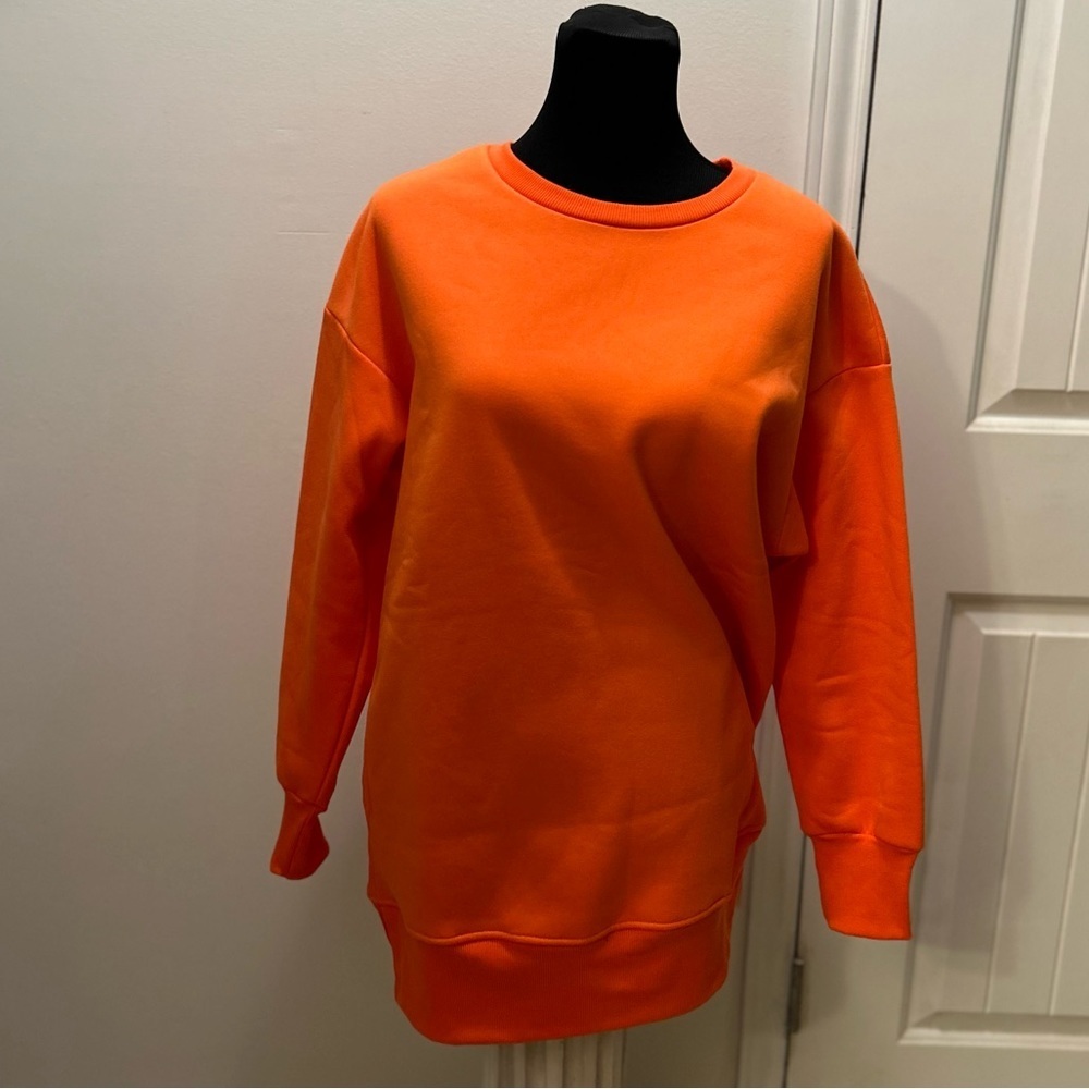 Clearance new Orange Sweatshirt L.S.Medium oversized slit cuffed bottom